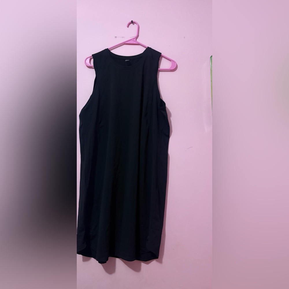 ⭐️Classic Sleeveless Black Shift Dress hyba